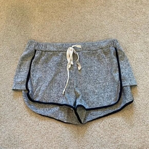 Brandy Melville Shorts Brandy Melville Flowy Shorts Poshmark